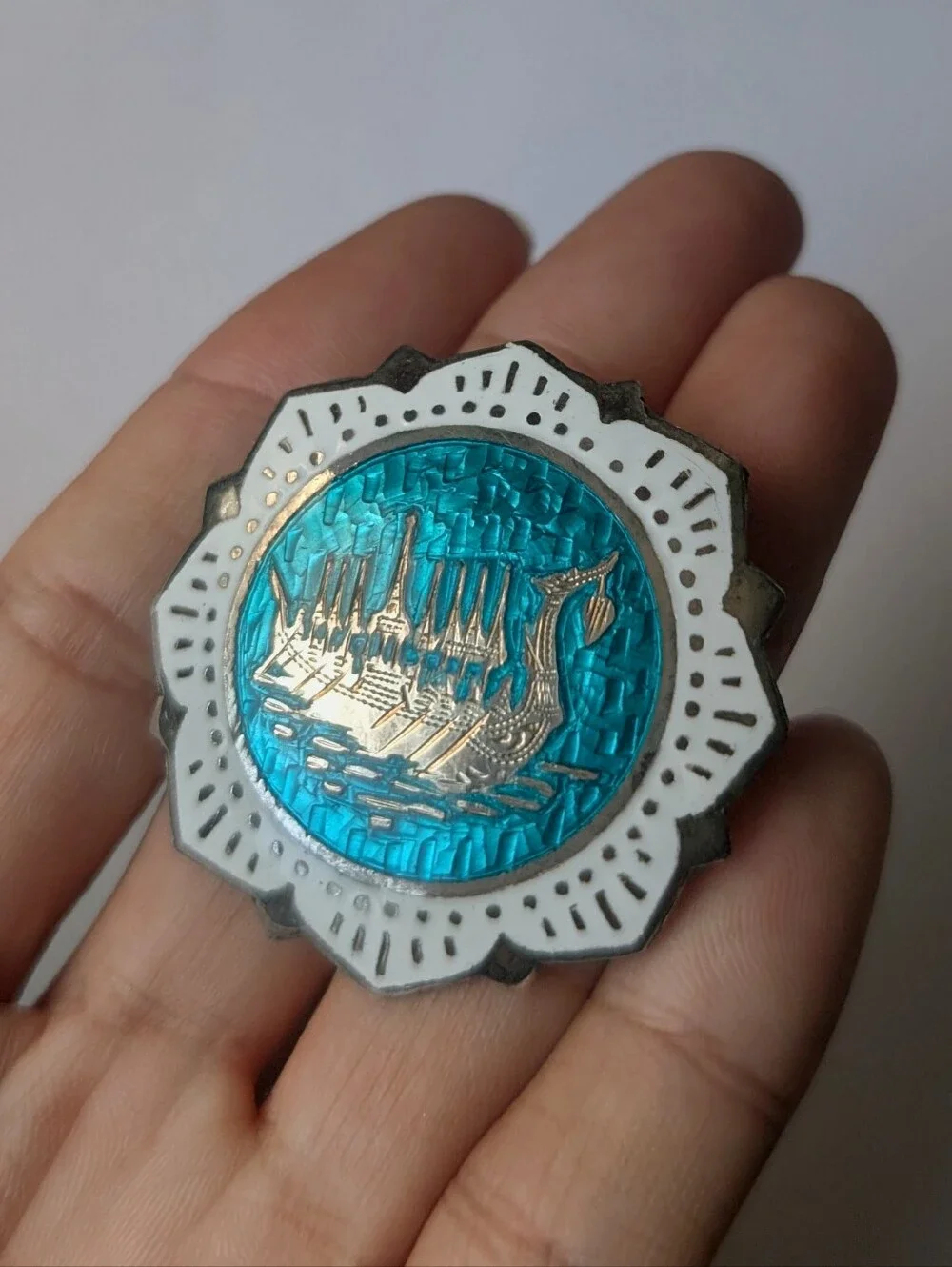 Vintage sterling silver Siam Thai ship Thailand blue enamel 925 brooch pin
